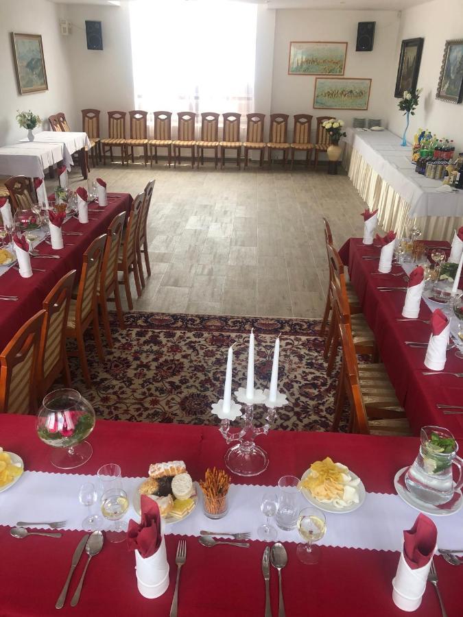 Penzion Vah Liptovska Teplicka Экстерьер фото