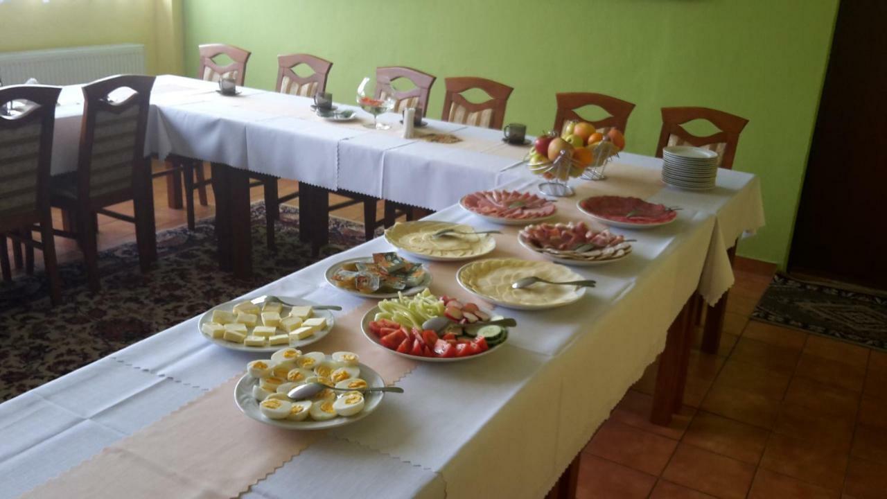 Penzion Vah Liptovska Teplicka Экстерьер фото